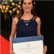 Magíster en literatura ofrece clases de redacción, gramática, lingüística, uso adecuado de la lengua, literatura, y metodologías de investigación en la disciplina